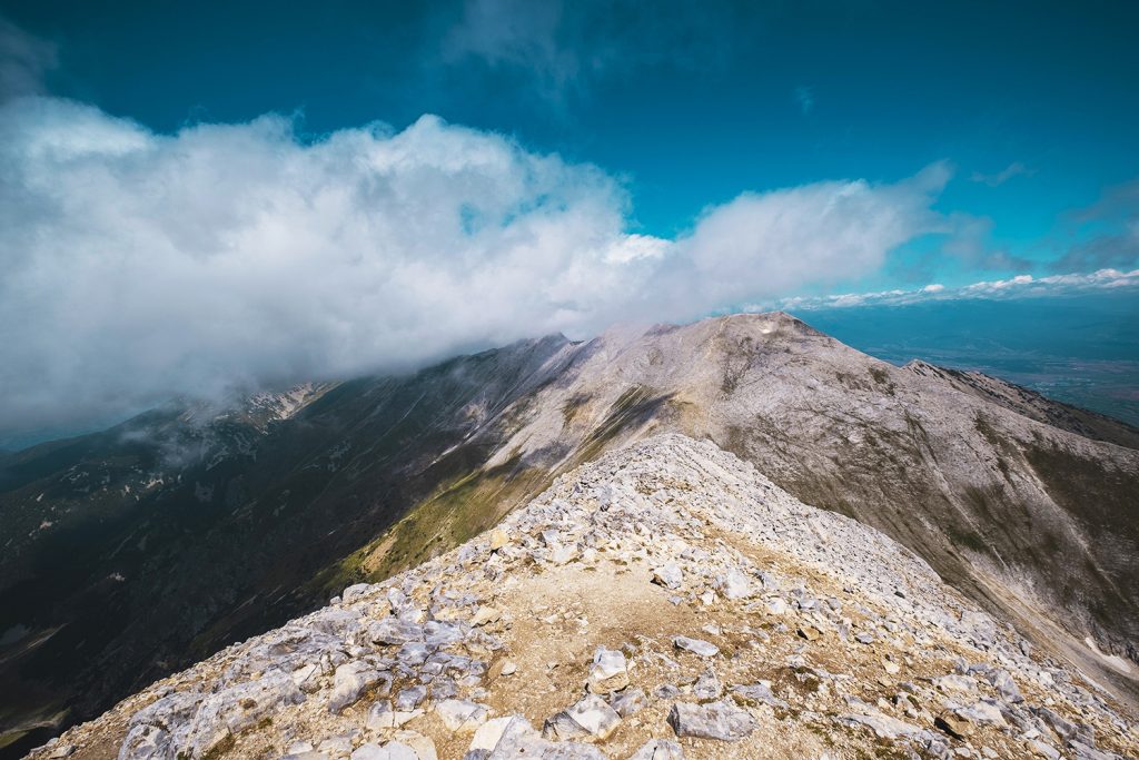 Гледки от връх Вихрен в Пирин